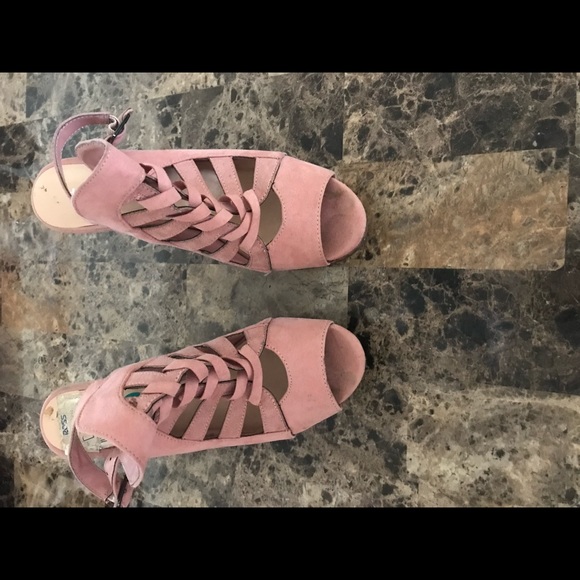 Cute summer Wedge - Picture 3 of 3